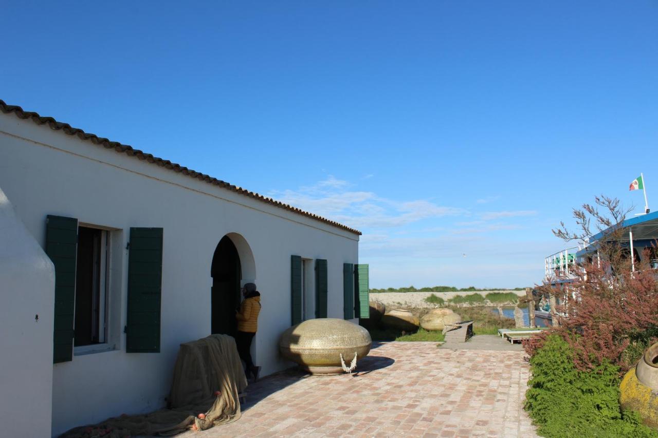 Casa Vacanze “ La Terrazza “ Comacchio Kültér fotó